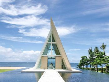CONRAD BALI 5*