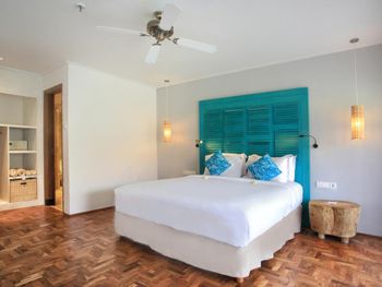 SOL BEACH HOUSE BENOA BALI 5*