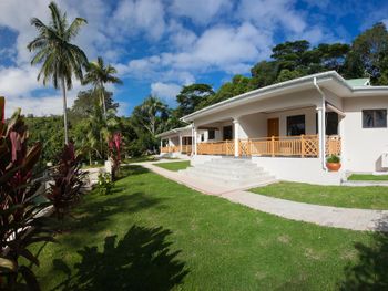 ANSE SOLEIL BEACHCOMBER 4*